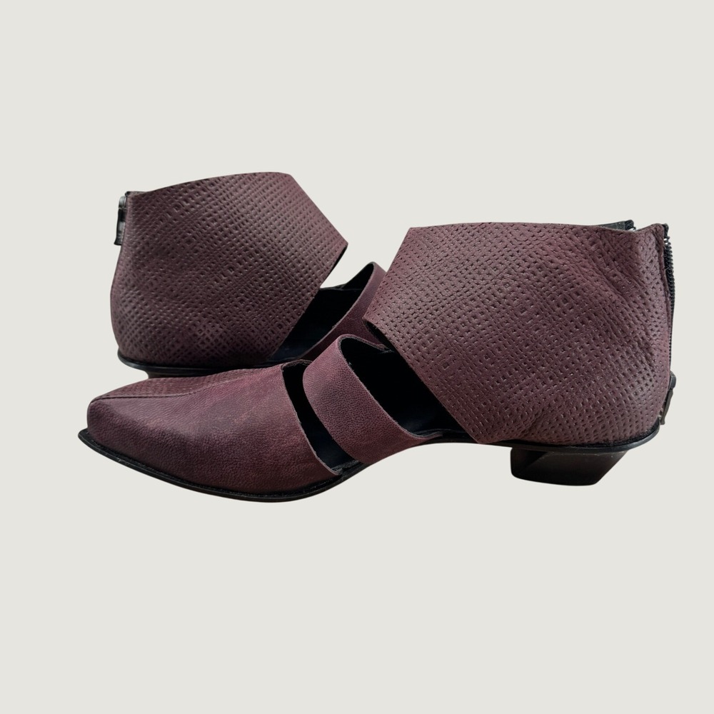 Cydwoq Vintage Handmade Leather Cutout Ankle Boots 40‎ 10 Burgundy Avant Garde